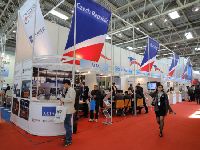 esk expozice na veletrhu CIMT v Pekingu