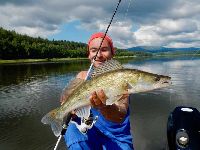 FOR FISHING slo 10: Pinese rybsk novinky a pivt kapraskou legendu Steva Briggse