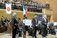 Studentsk benefin koncert pro Japonsko