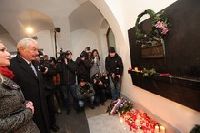 Zákonodárci za ODS společně položili věnec u památníku 17. listopadu